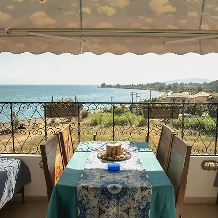 Lilly's Seaview
